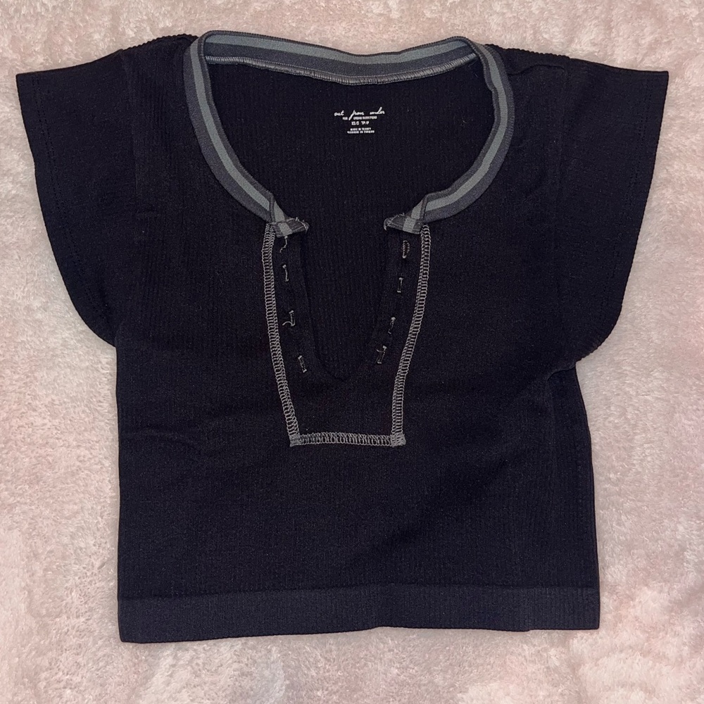 urban outfitters stretchy tee